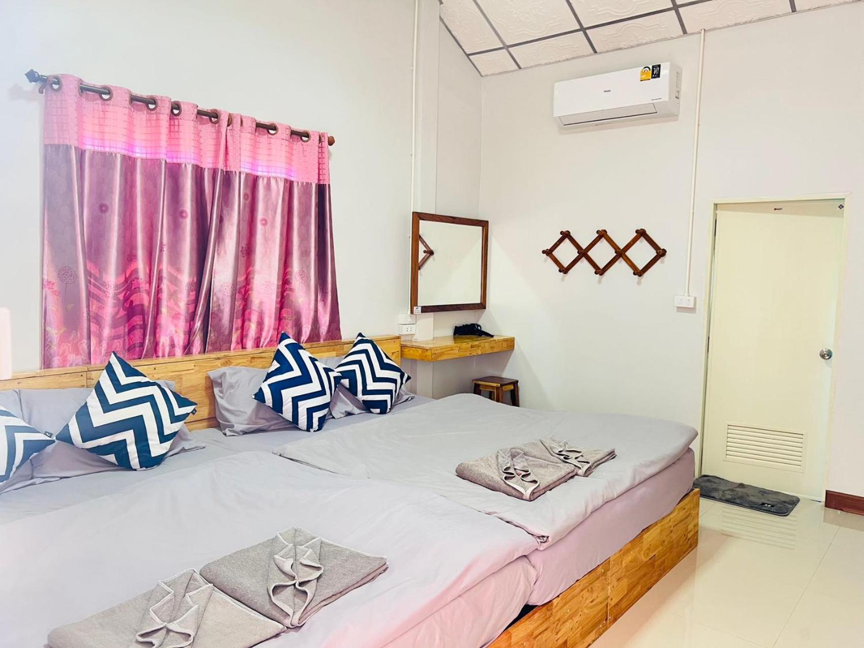 Lungwang Guest House Ban Rak Thai Exteriér fotografie