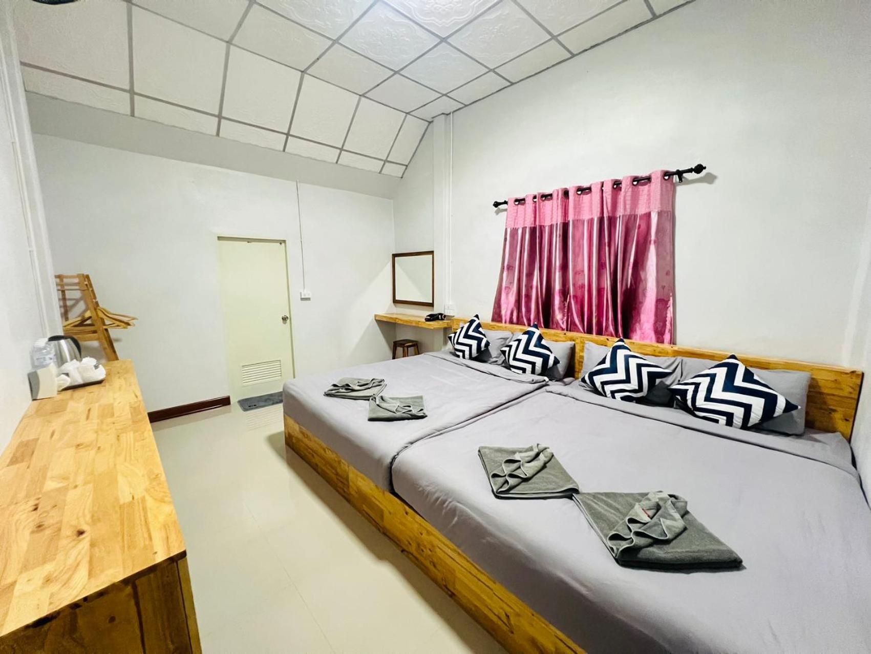 Lungwang Guest House Ban Rak Thai Exteriér fotografie
